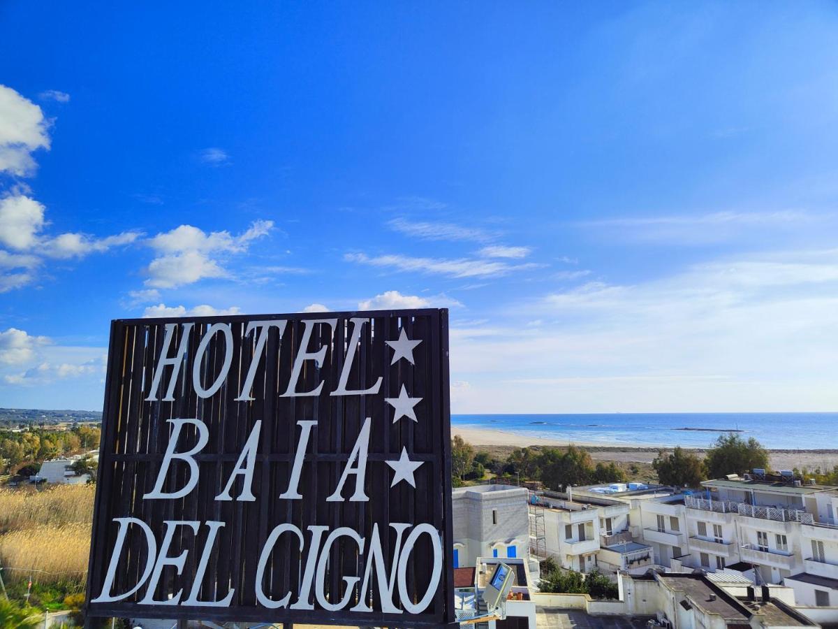 Hotel Baia Del Cigno Torre San Giovanni Ugento Luaran gambar